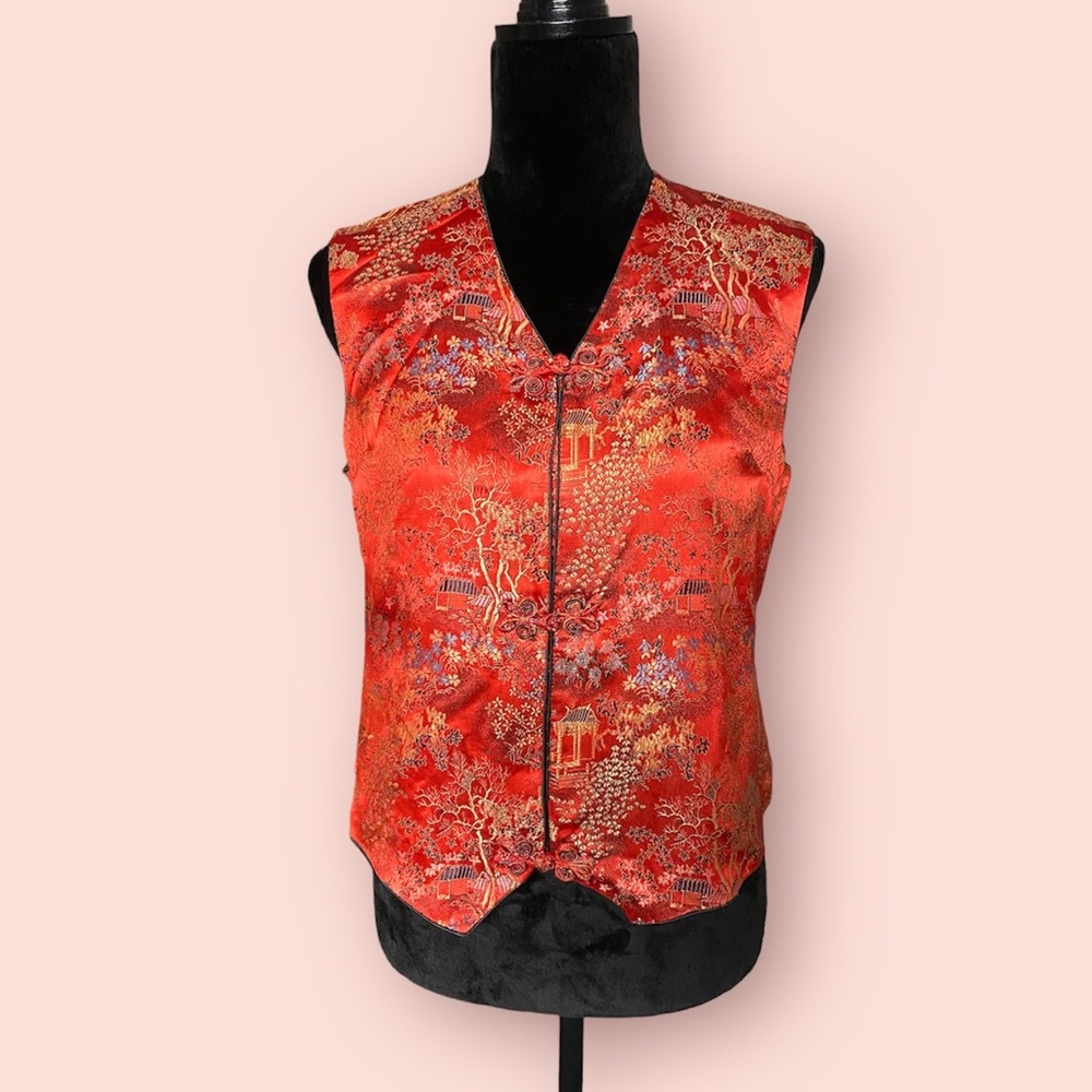 Shanghai Red Vest